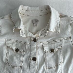 LOGO by Lori Goldstein White Denim Jacket with Brown Contrast Stitching